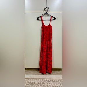 Sun dress with very stretchy bodice that hides ALL the rolls one gets post baby!